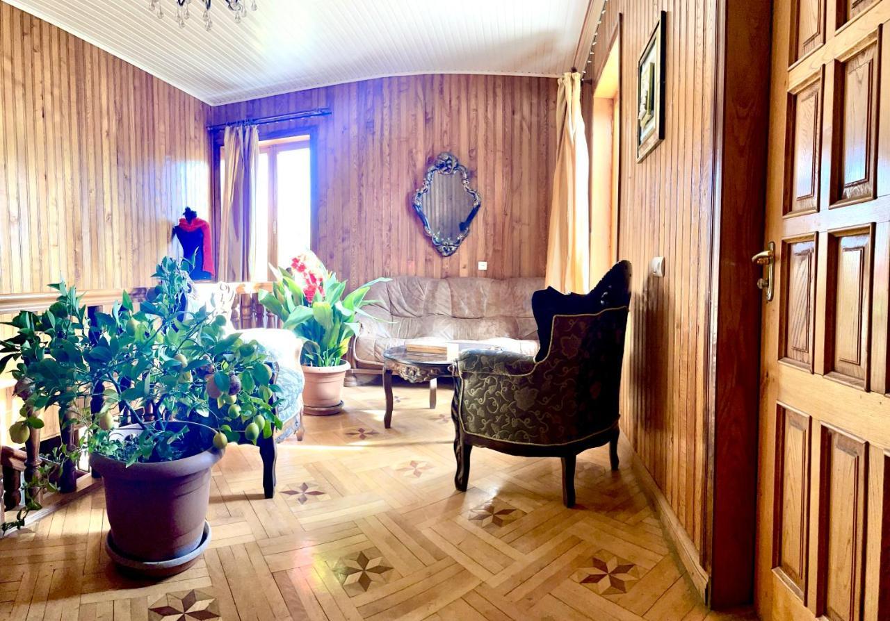 Guesthouse Georgia Sagarejo Bagian luar foto
