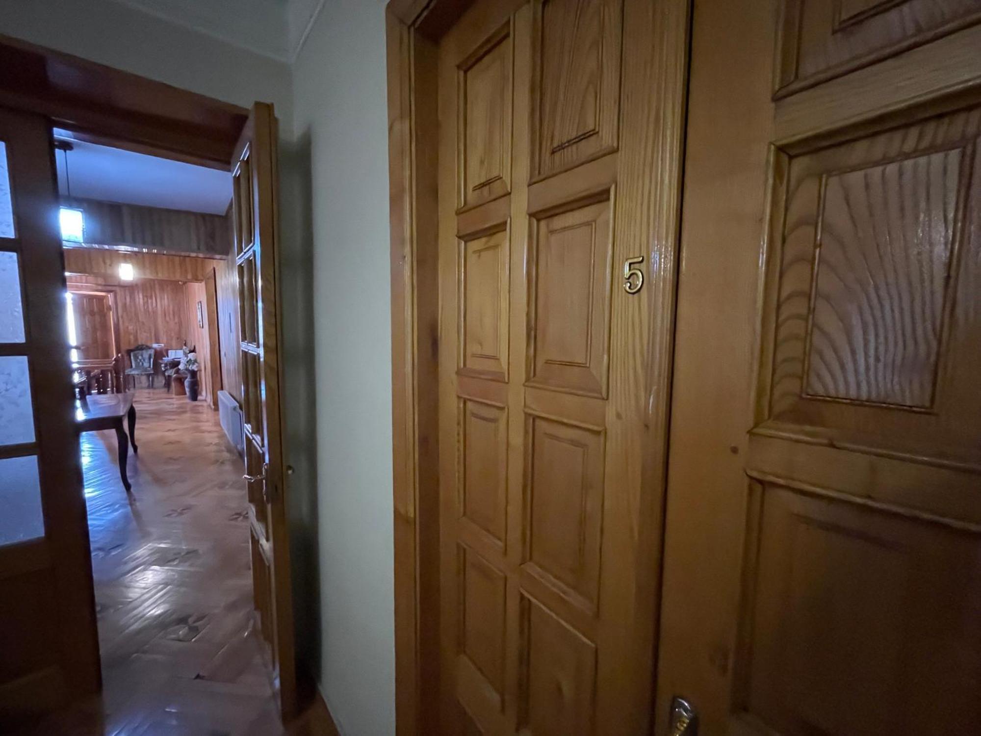 Guesthouse Georgia Sagarejo Bagian luar foto