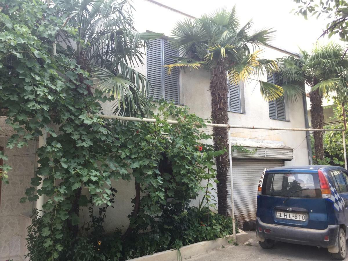 Guesthouse Georgia Sagarejo Bagian luar foto